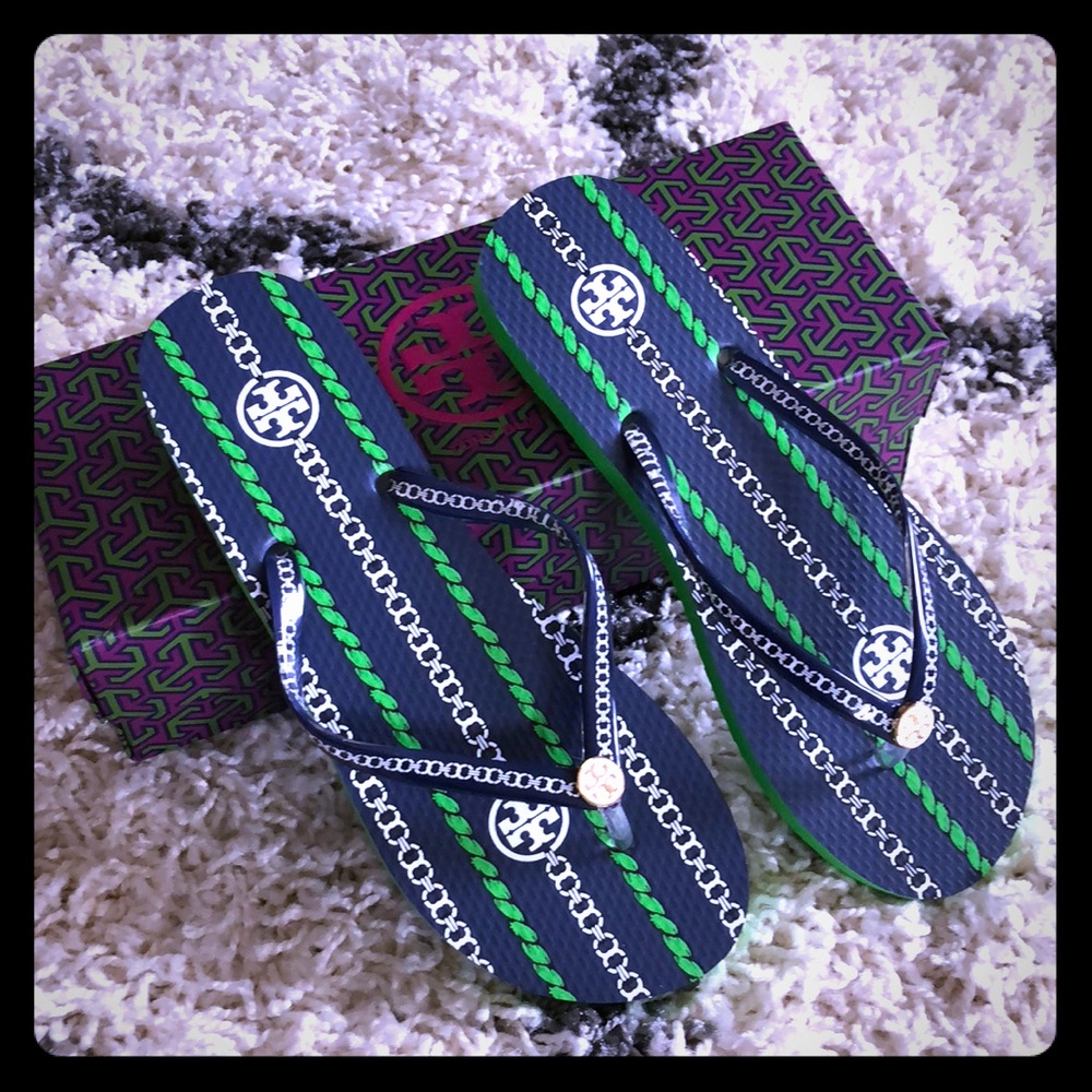COPY - NWT Tory Burch flipflops